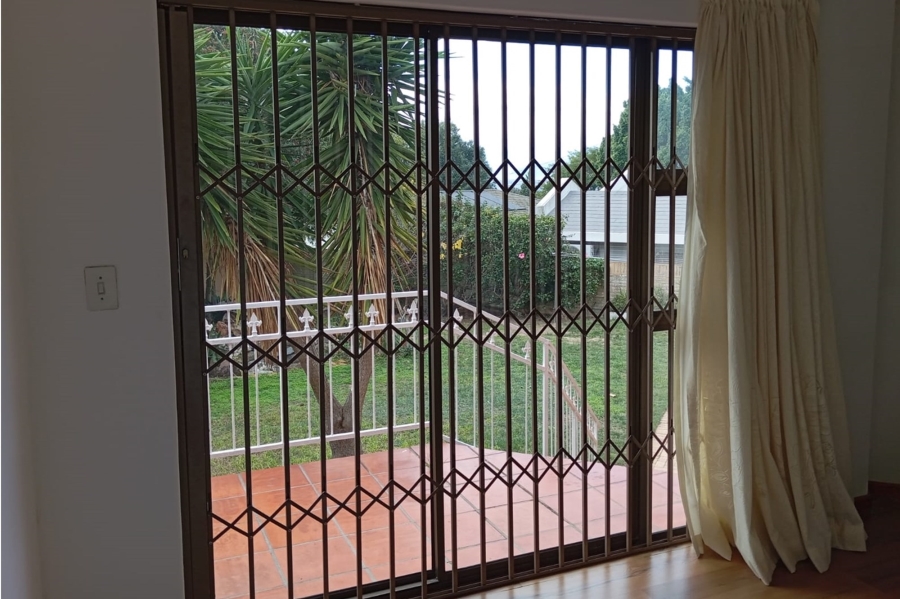4 Bedroom Property for Sale in Ridgeworth Western Cape